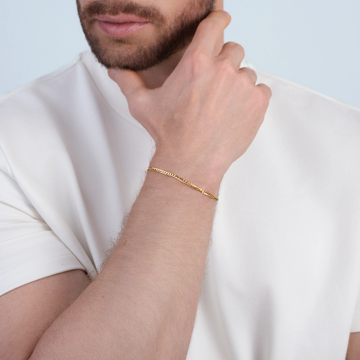 Pulsera en oro amarillo de 18 Kilates, 21 cm. de largo, 2 mm. de ancho