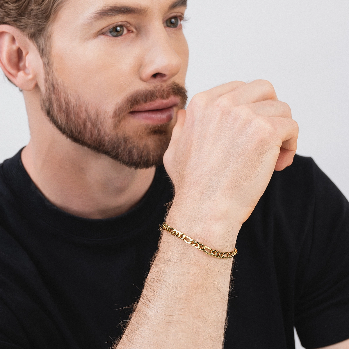 Pulsera en oro amarillo de 18 Kilates, 21 cm. de largo, 5 mm. de ancho