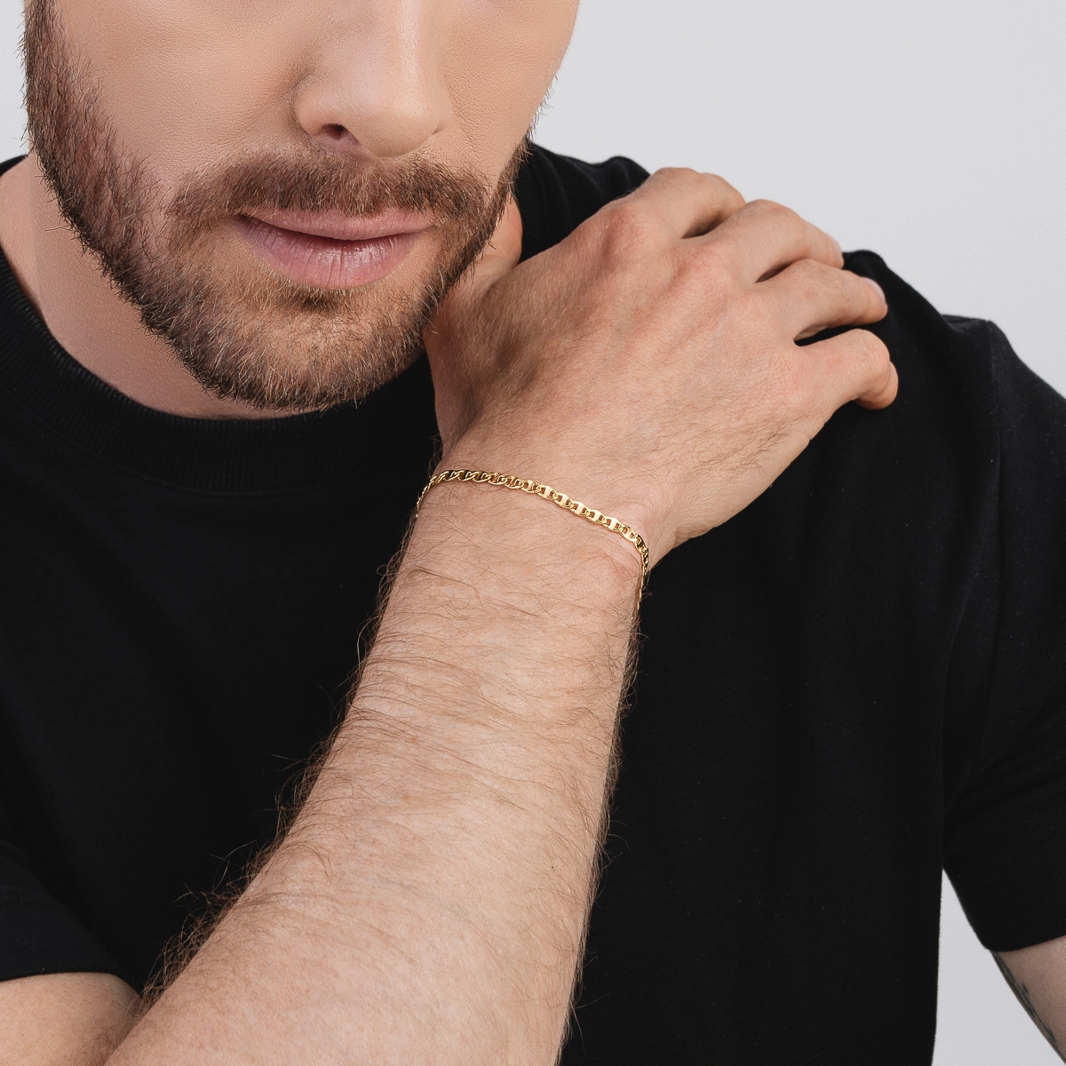 Pulsera en oro amarillo de 18 Kilates, 21 cm. de largo, 3.50 mm. de ancho