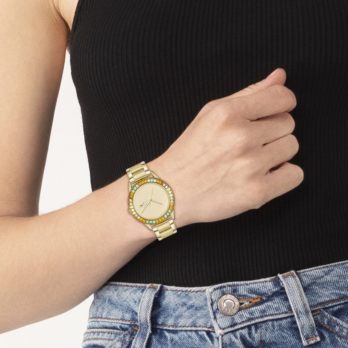 Reloj Lacoste analogo, para Dama, tablero redondo color dorado, estilo sin numeros, pulso acero color dorado