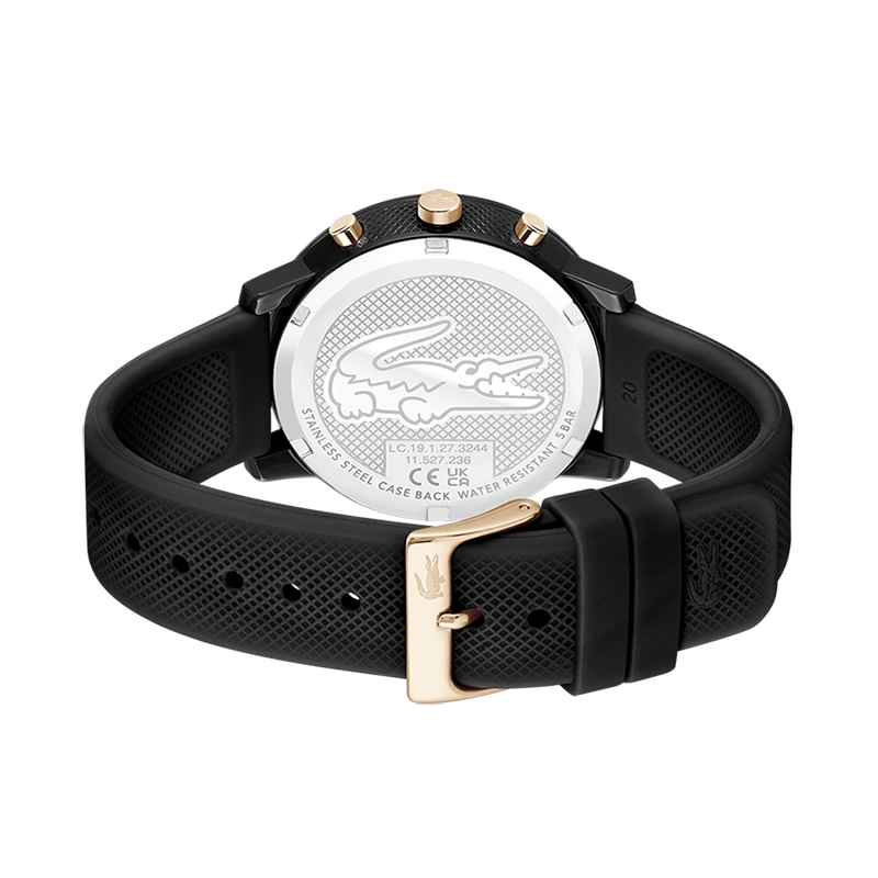 Reloj Lacoste analogo, para Hombre, tablero redondo color negro, estilo index, pulso silicona color negro, cronografo