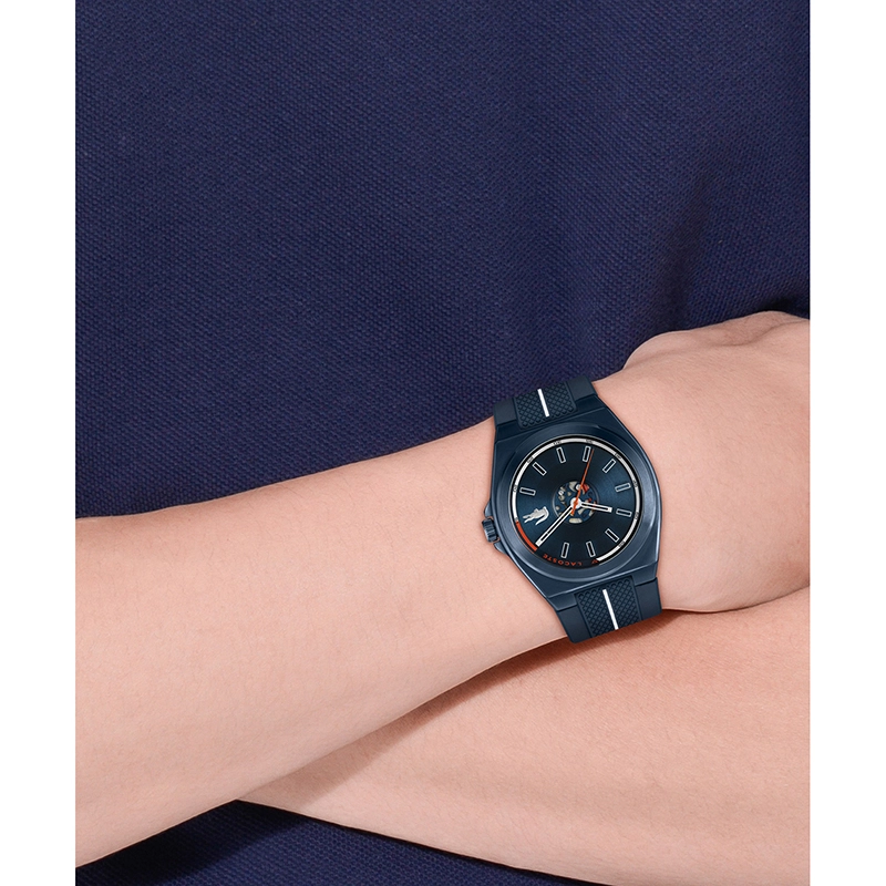 Reloj Lacoste analogo, para Hombre, tablero redondo, estilo index, pulso silicona