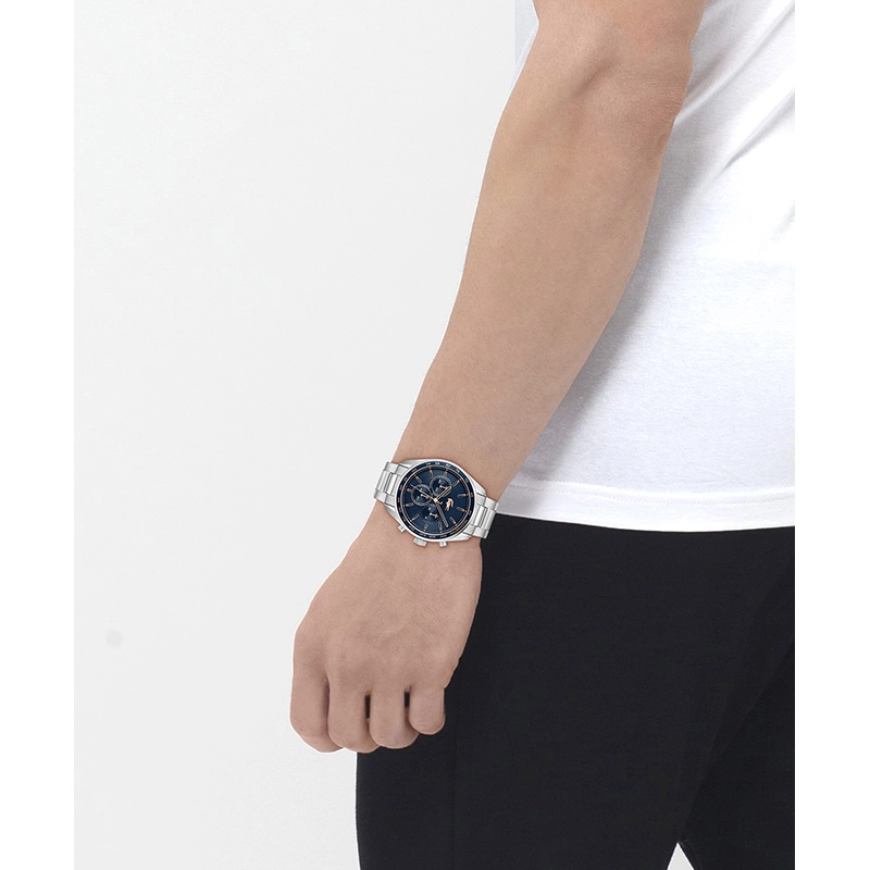Reloj Lacoste analogo, para Hombre, tablero redondo colores azul y rosa, estilo index, pulso acero color plateado, cronografo