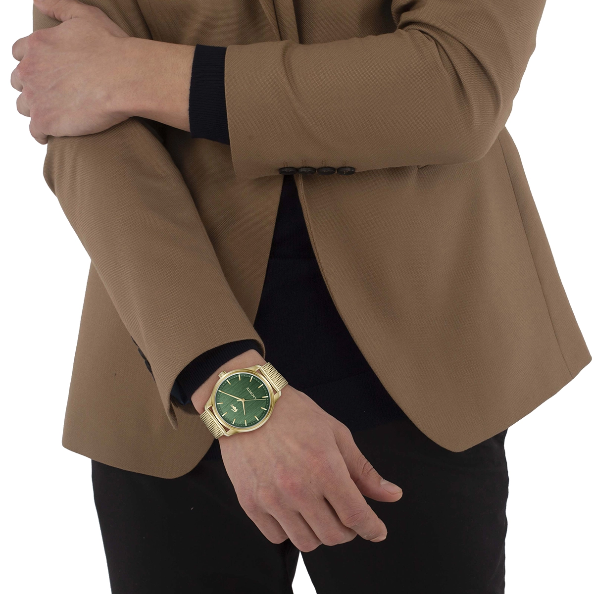 Reloj Lacoste análogo, para Hombre, tablero redondo color verde, estilo index, pulso acero color dorado