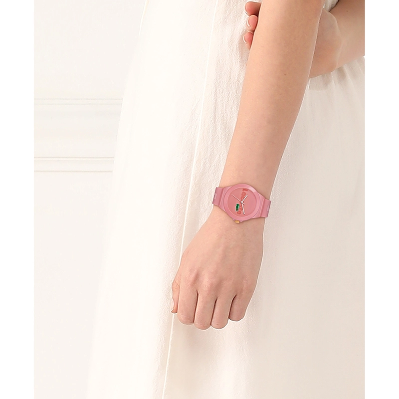 Reloj Lacoste analogo, para Dama, tablero redondo, estilo sin numeros, pulso silicona