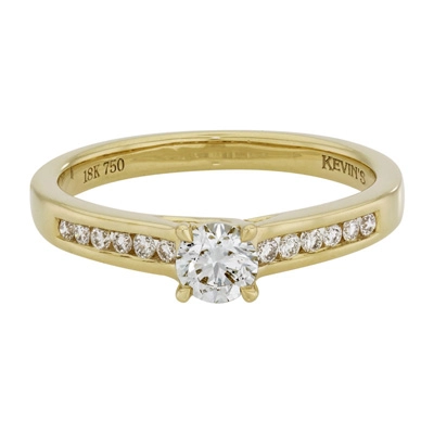 Anillo de compromiso con diamante central redondo GIA de 0.30ct y decoración en diamantes, oro tono amarillo 18k