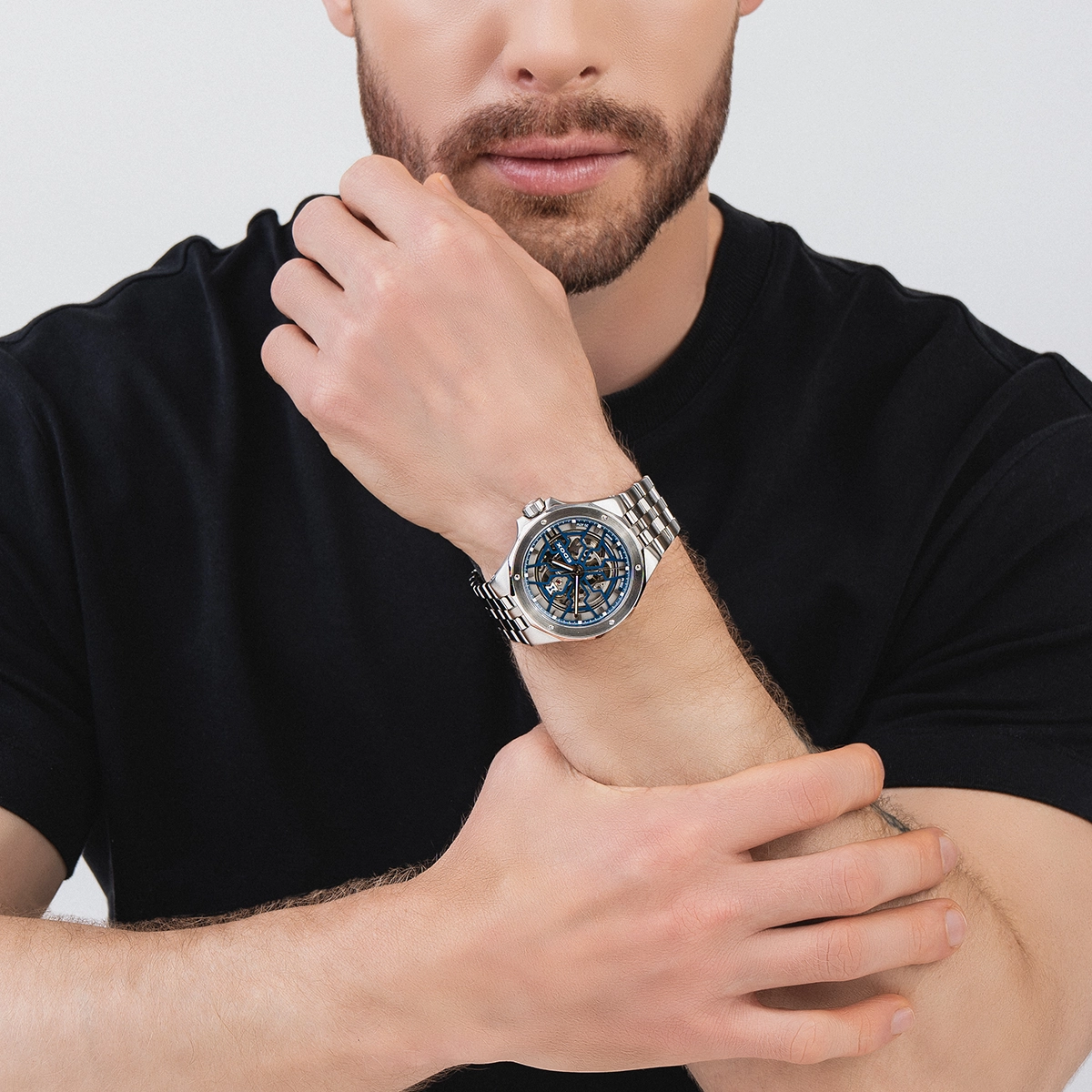 Reloj Edox análogo, para Hombre, tablero redondo color azul, estilo index, pulso acero color plateado