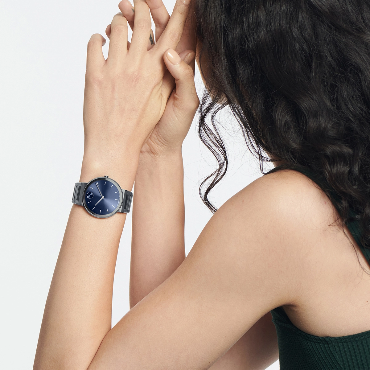 Reloj Movado análogo, para Hombre, tablero redondo color azul, estilo index, pulso acero color gris