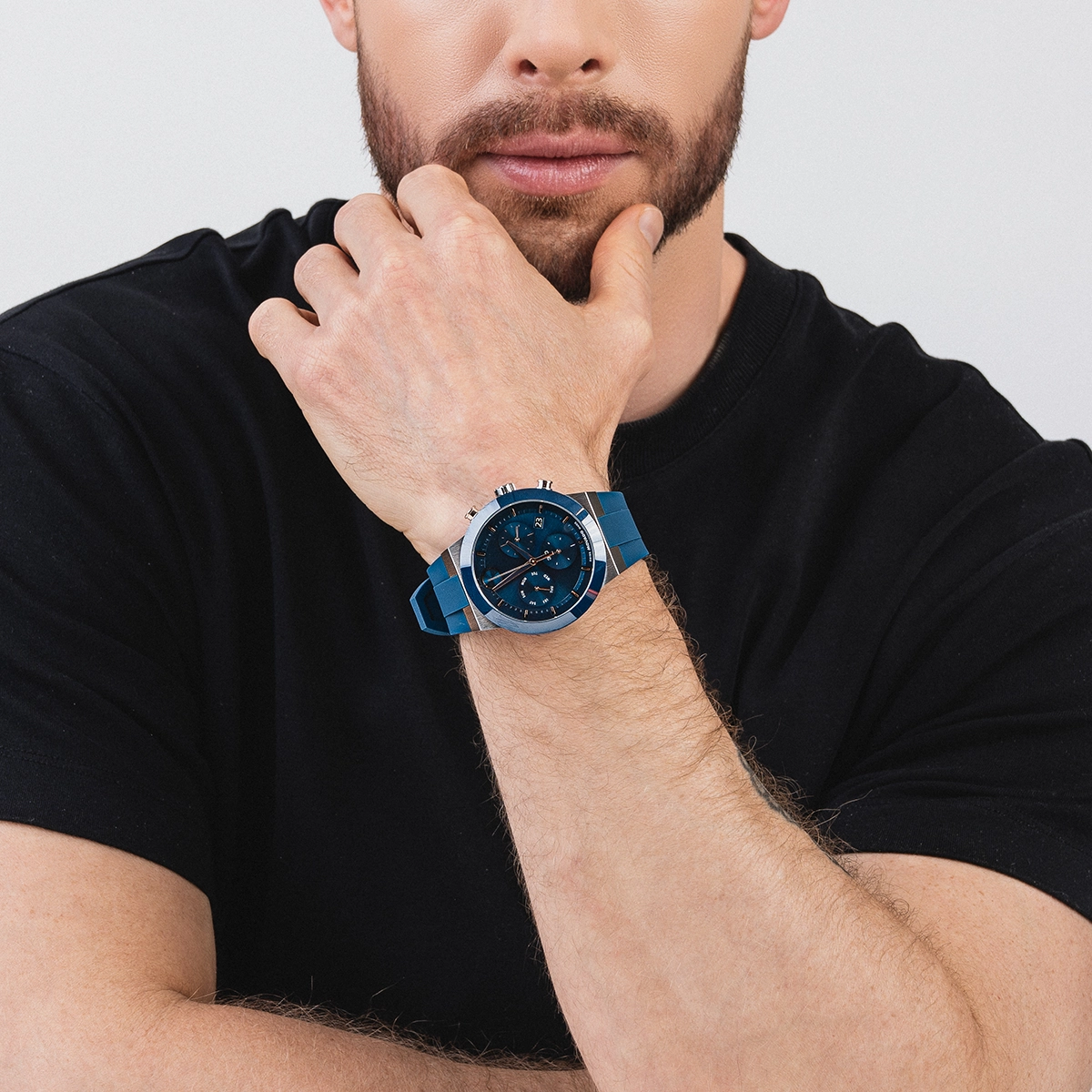 Reloj Movado análogo, para Hombre, tablero redondo color azul, estilo index, pulso silicona color azul, calendario, cronografo