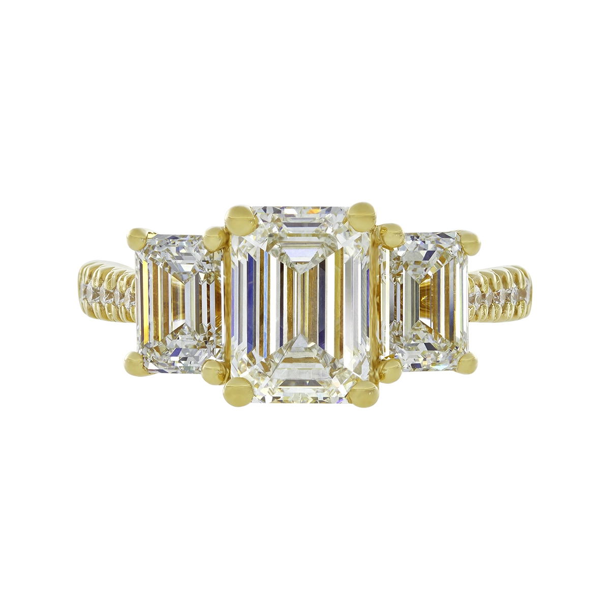 Anillo de compromiso con diamante de laboratorio central corte esmeralda IGI de 2.00ct y decoración en diamantes de laboratorio, oro tono amarillo 18k