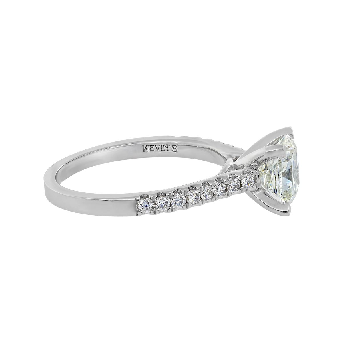 Anillo de compromiso con diamante de laboratorio central cuadrado IGI de 2.00ct y decoración en diamantes de laboratorio, oro tono blanco 18k, rodinado