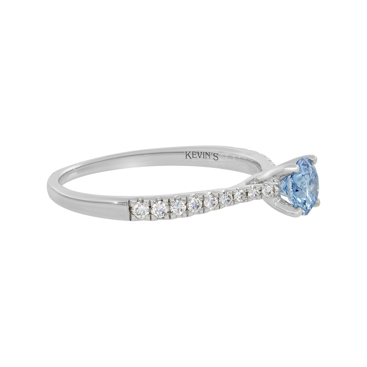 Anillo de compromiso con diamante azul de laboratorio central redondo IGI de 0.50ct y decoración en diamantes de laboratorio, oro tono blanco 18k, rodinado
