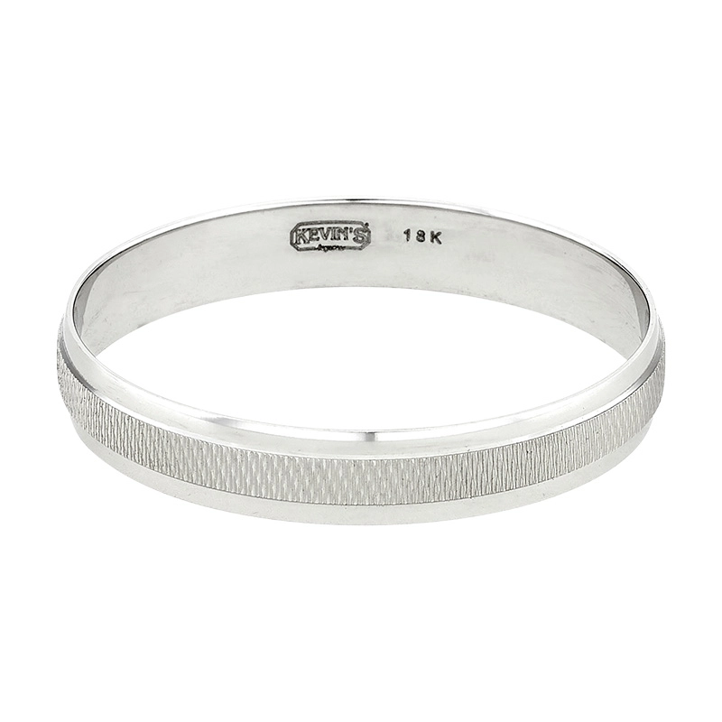 Argolla en oro blanco de 18 Kilates con visos satinado, Plana, 4 mm. de ancho