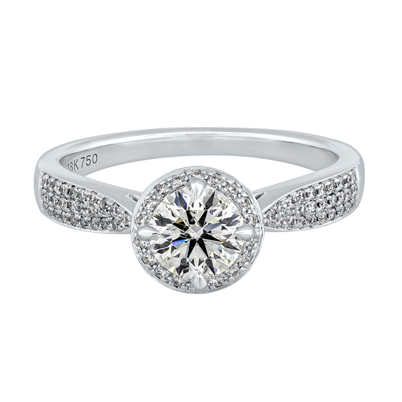 Anillo de compromiso halo redondo, con diamante central redondo GIA de 0.50ct y decoración en diamantes, oro tono blanco 18k, rodinado
