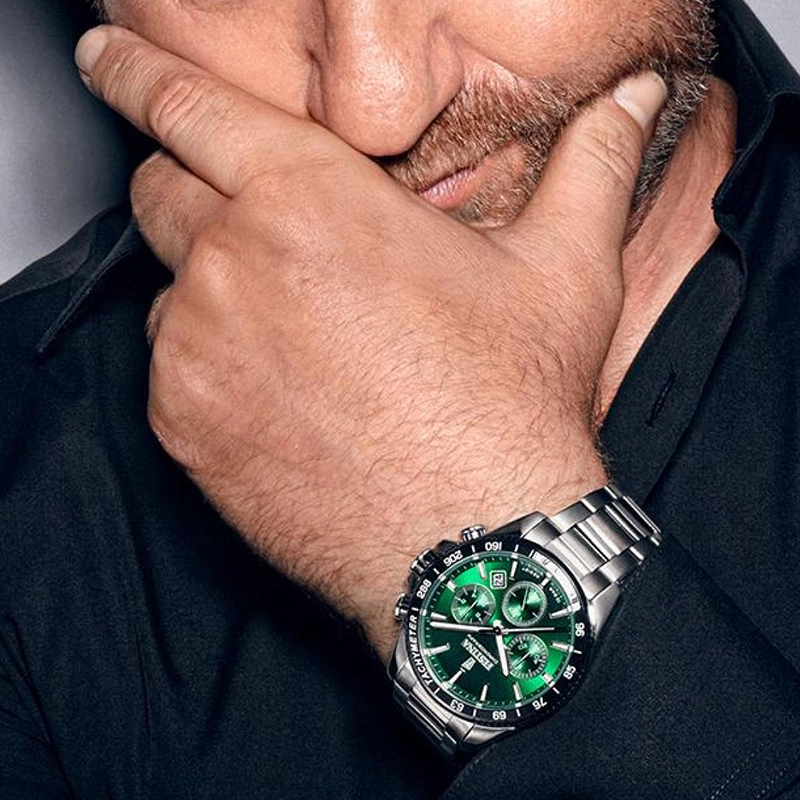 Reloj Festina análogo, para Hombre, tablero redondo color verde, estilo index, pulso acero color plateado, calendario, cronografo