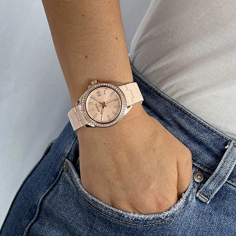 Reloj Kevins analogo, para Dama, tablero redondo color rosa, estilo index, pulso cerámica color rosa, calendario