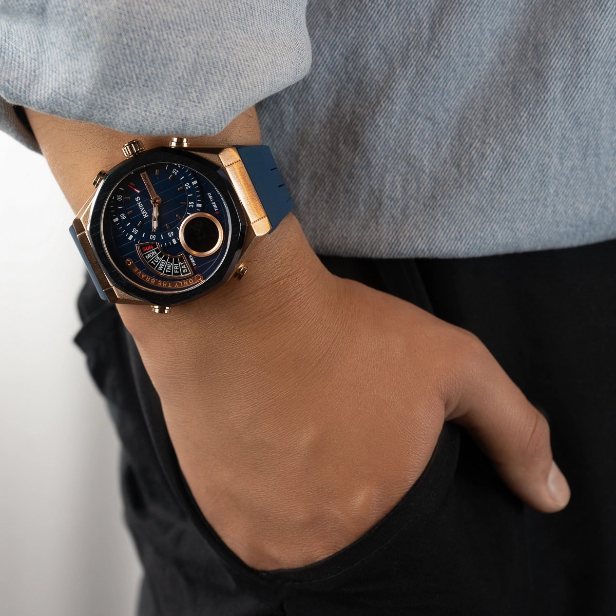 Reloj Kevins analogo y digital, para Hombre, tablero redondo colores azul y rosa, estilo index, pulso silicona color azul