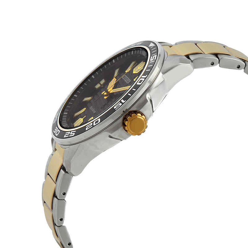 Reloj Citizen analogo, para Hombre, tablero redondo color negro, estilo index, pulso acero colores plateado y dorado, calendario