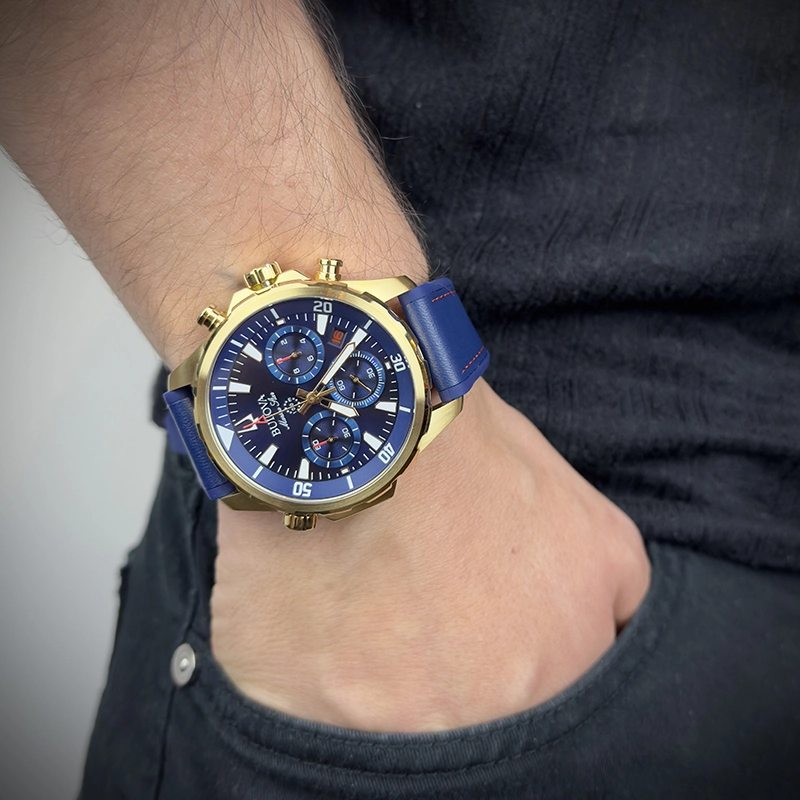 Reloj Bulova análogo, para Hombre, tablero redondo colores azul y dorado, estilo index, pulso silicona color azul, calendario, cronografo