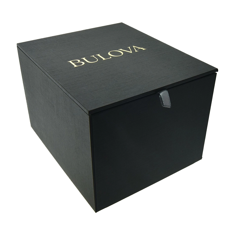 Reloj Bulova análogo, para Hombre, tablero redondo colores negro y dorado, estilo index + puntos, pulso acero color dorado, calendario